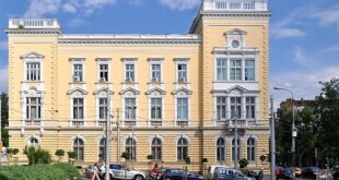 Централен военен клуб СНИМКАТА е от Уикипедия